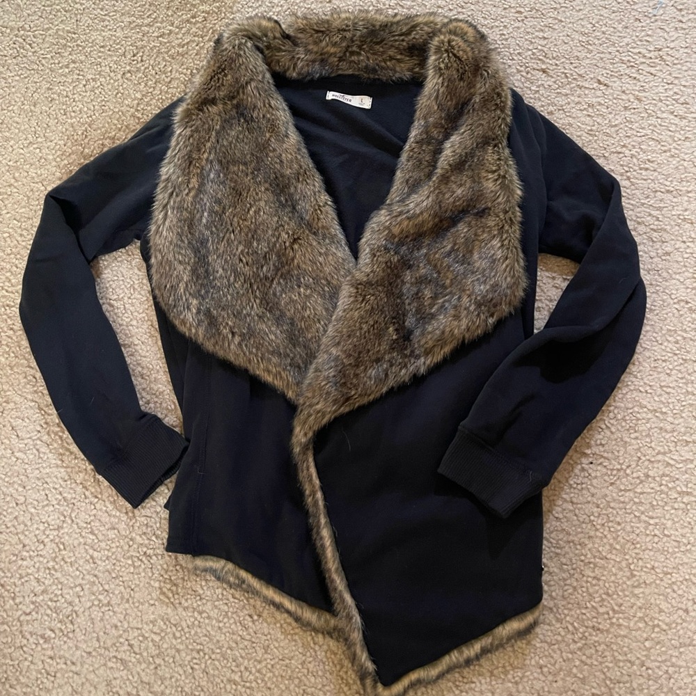Hollister faux fur trim sweater